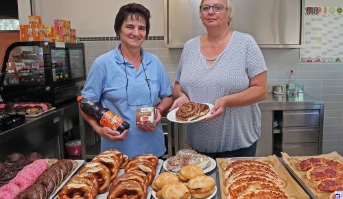 Die Mensa im Schulzentrum von außen.