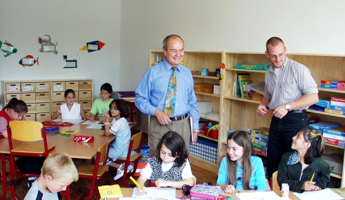 Die Hubäcker-Schule ist eine von mehreren Einrichtungen, die erweiterte Betreuung in Form der Verlässlichen Grundschule anbieten.